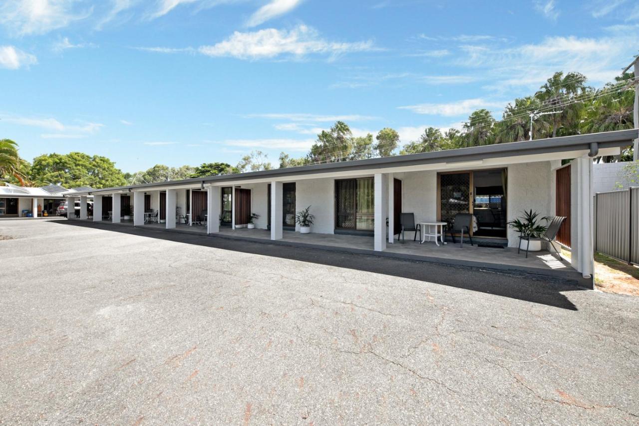 Kinka Palms Motel Йепун Екстериор снимка