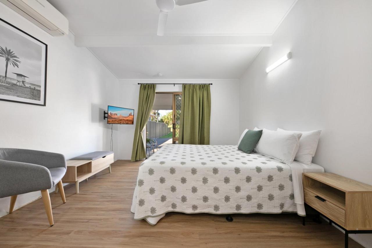 Kinka Palms Motel Йепун Екстериор снимка
