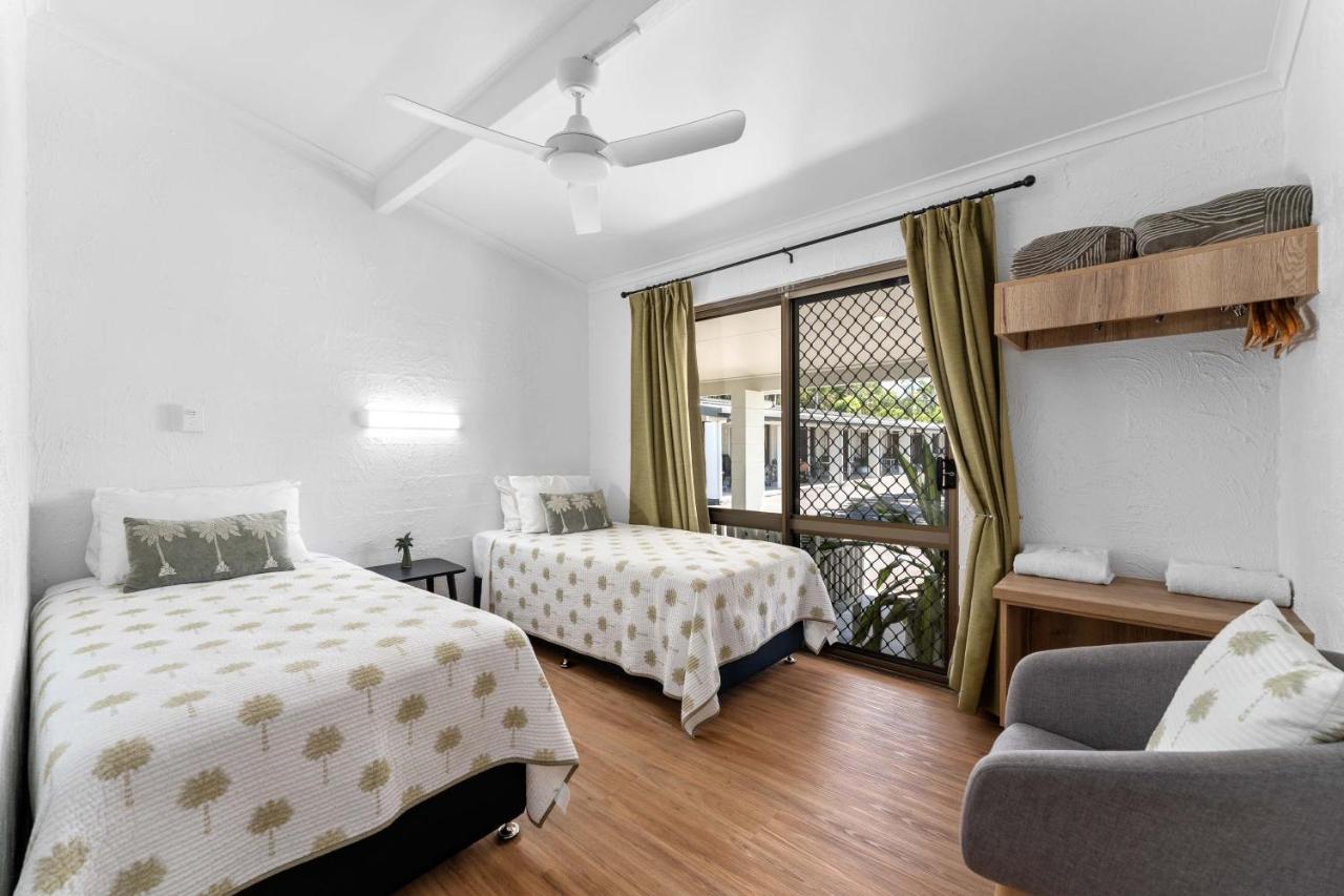 Kinka Palms Motel Йепун Екстериор снимка
