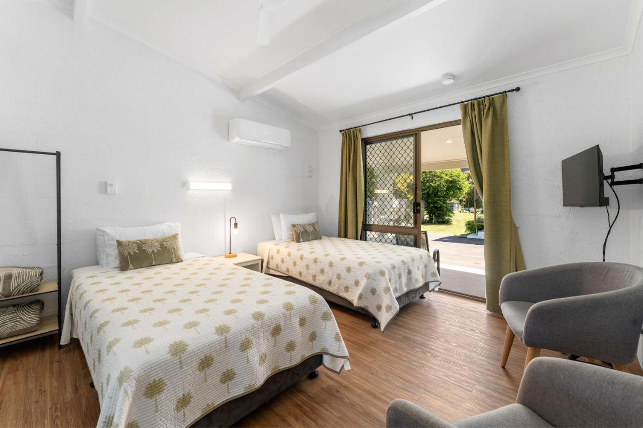 Kinka Palms Motel Йепун Екстериор снимка